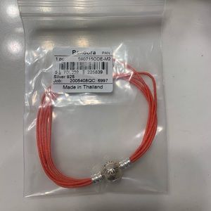 NWT Pandora bracelet